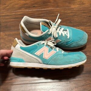 New Balance Women's Teal Sneakers
